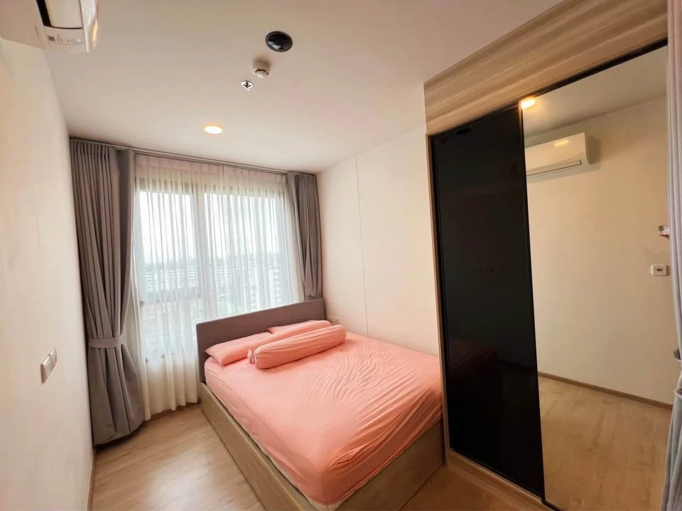For rent: Chewathai Kaset Nawamin, 10th floor, nice room, fully furnished, interested, reserve now.