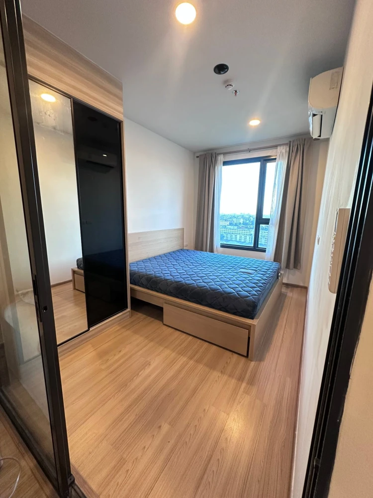 For rent: Chewathai Kaset Nawamin, 15th floor. Nice, fully furnished unit. Book now! Limited time offer!