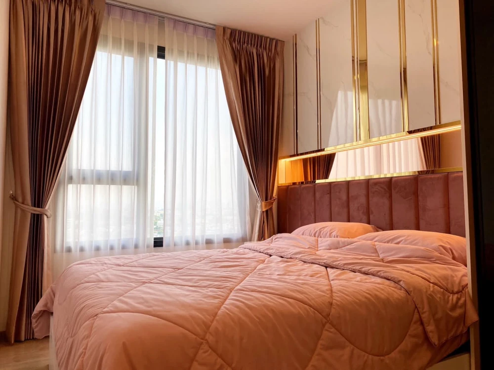 For rent: Chewathai Kaset Nawamin, beautifully decorated room with a coordinated color scheme and high-quality built-in furniture. Book now!