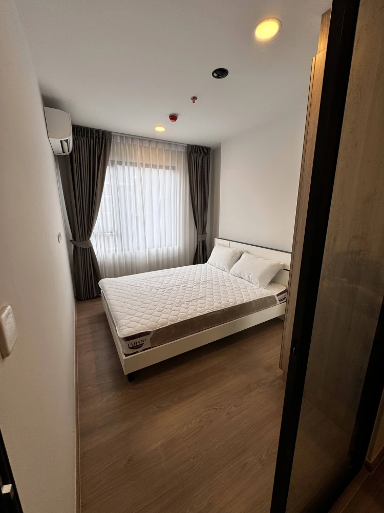 For rent: Chewathai Pinklao, 6th floor, nice, fully furnished unit. Book now! (Quickly!)