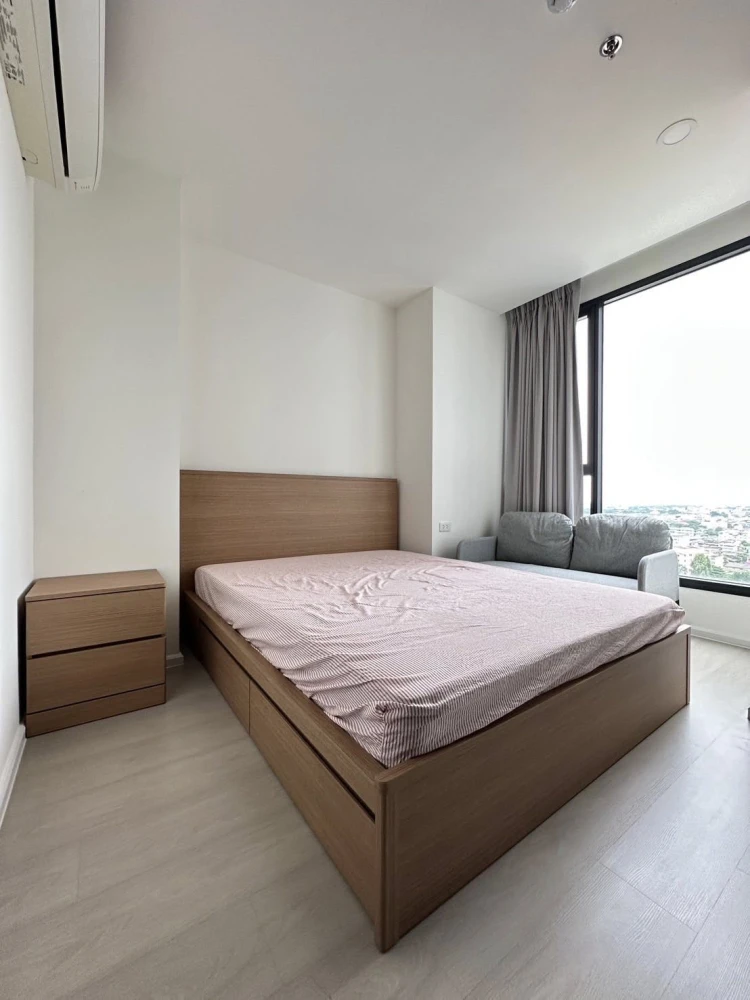 For rent: Ciela Charan 13 Station, 15th floor, beautiful city view, no buildings blocking nearby. Interested? Reserve now!