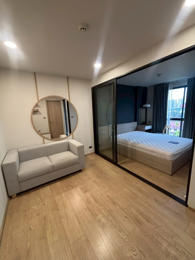 For rent: Cocoon Rama 9, 8th floor, fully furnished unit. Very comfortable and ready to move in. Book now! Don't miss out! Hurry!
