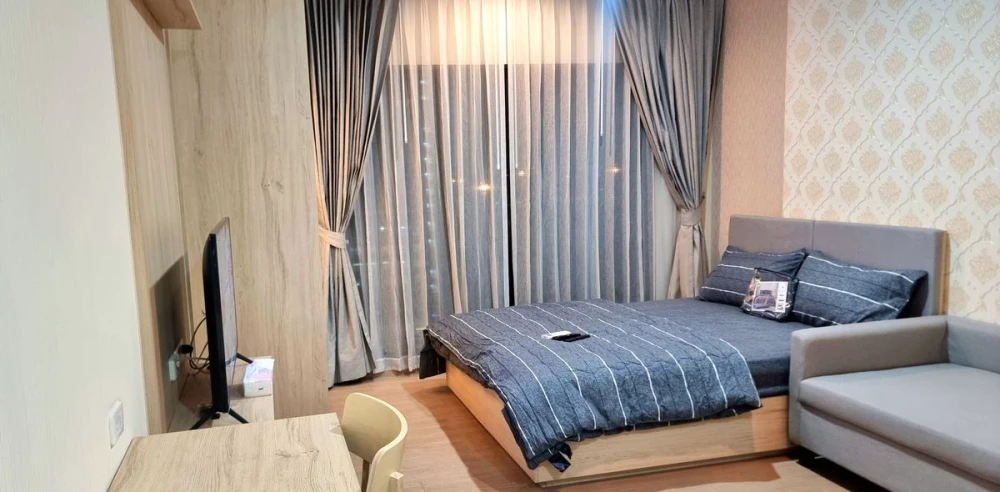 For rent: Common TU, 10th floor, fully furnished, very livable. Interested? Book now! Don't wait! Hurry!