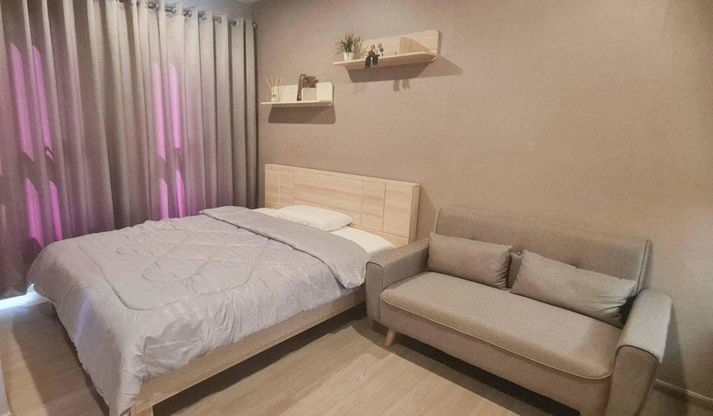 Condo for rent, Aspire Ratchayothin. Nice room, fully furnished with appliances. Just bring your personal belongings and move in!