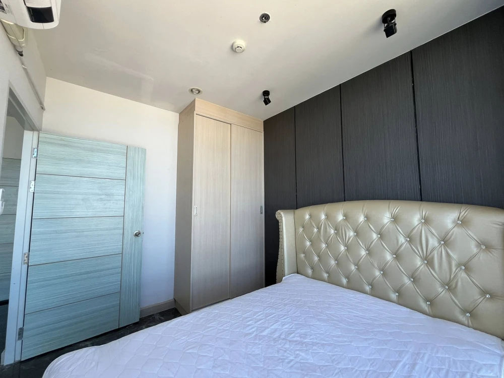 Condo for rent, The Grand Jomtien, high floor room, fully furnished, hurry and book now.