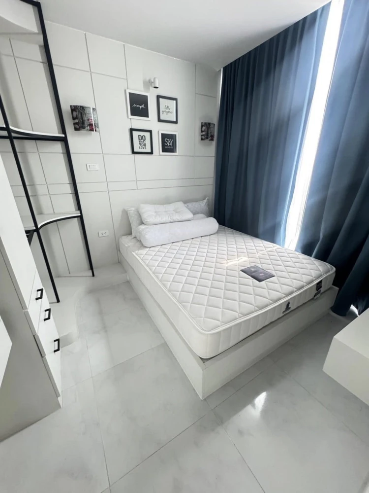 For rent: Condo The Grand Jomtien, decorated in a theme, comes with a large usable area, good location, book now.