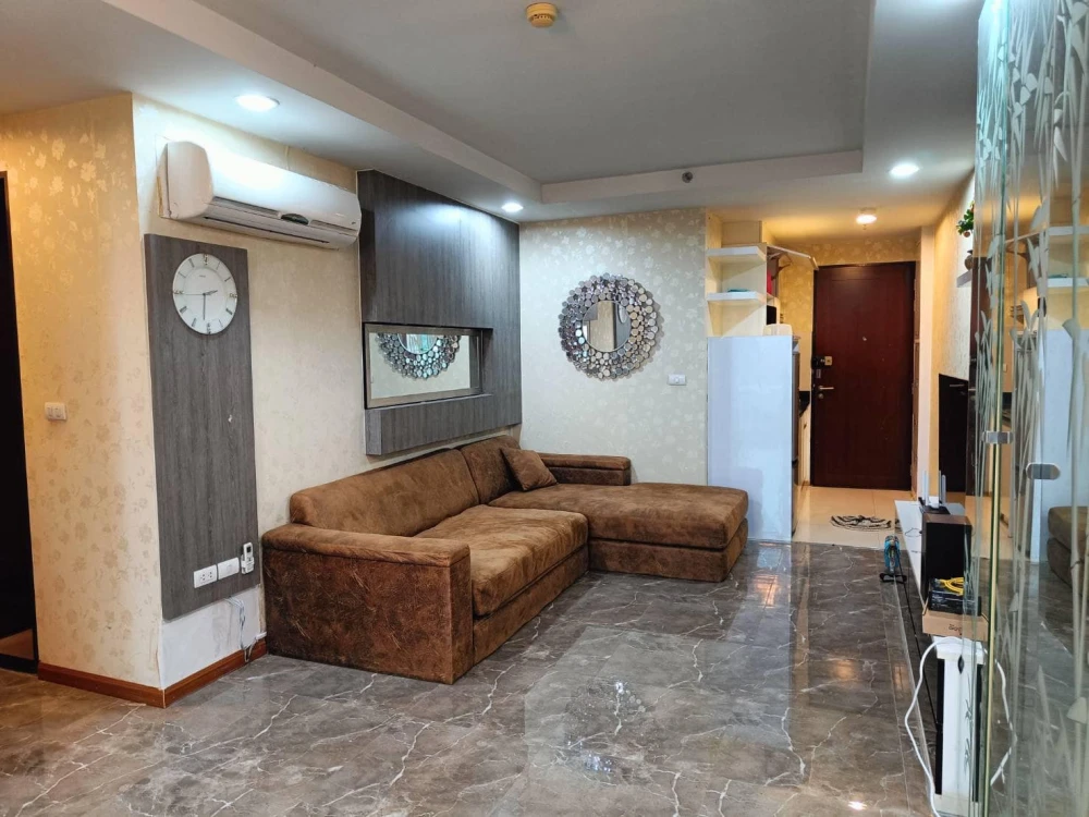 Condo for rent: The Line Phahonyothin Park, spacious room, nice wallpaper, if you don't book, you'll regret it.