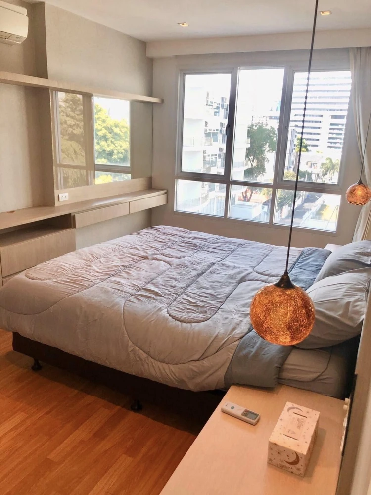 Condo Vogue Sukhumvit Soi 16 for rent, ready to move in, spacious and comfortable room, high floor, hurry and book now before you miss out++