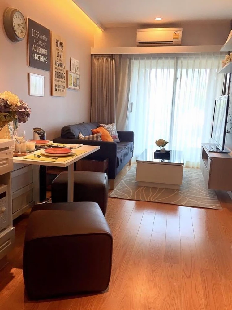 Condolette Dwell Sukhumvit 26 for rent, 5th floor, fully furnished, nice to live in, book now, don't miss out.