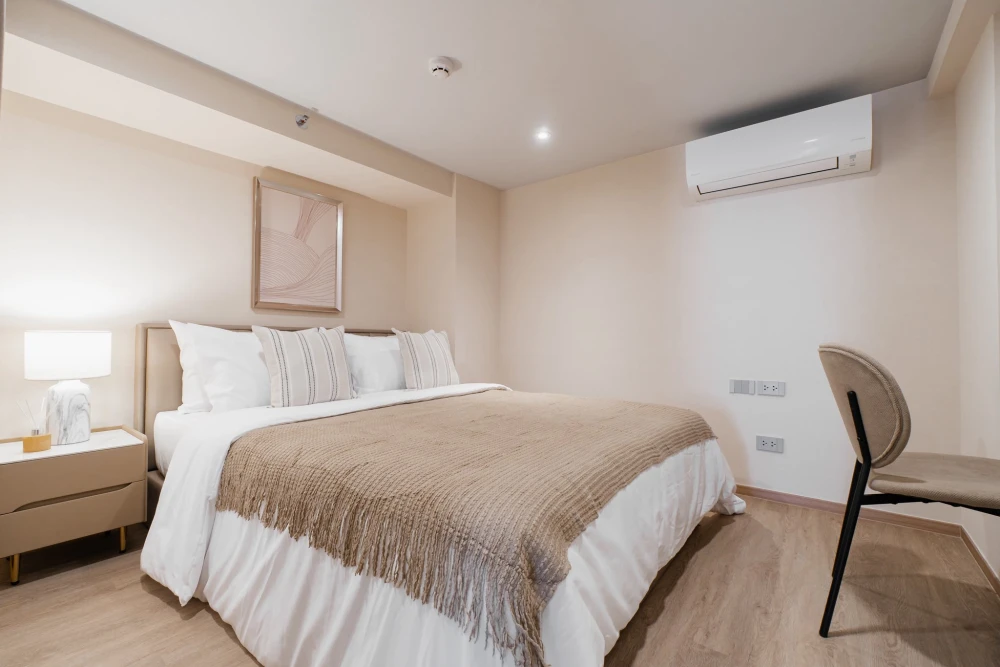 For rent: Culture Chula apartment. Beautifully decorated in a modern style with quality furniture and complete appliances. Unobstructed view of Lumpin