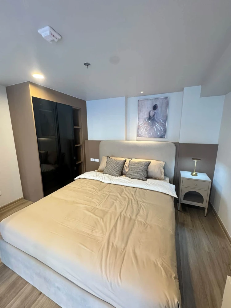 For rent: Culture Thonglor. A lovely room with full furnishings and an unobstructed city view. Bright and airy. Book now!