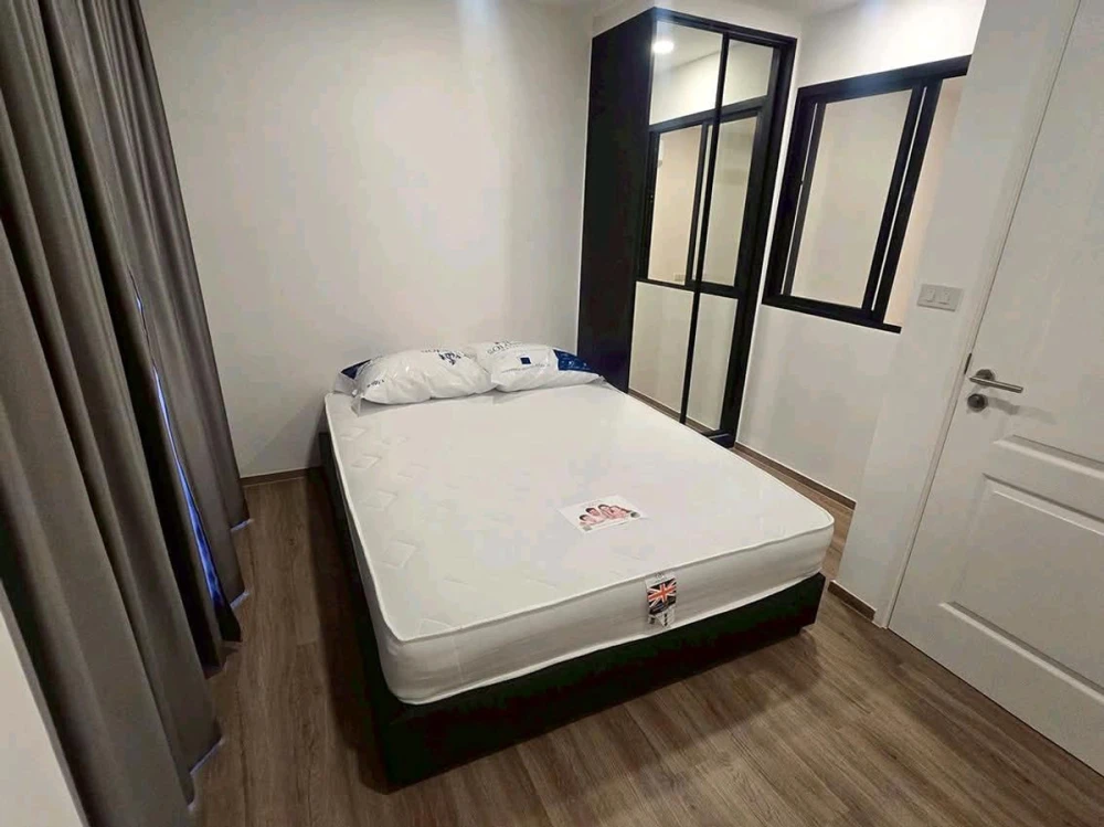 For rent: CYBIQ Ratchada 32, 6th floor, corner unit, quiet, fully furnished. Book now! (Quickly!)