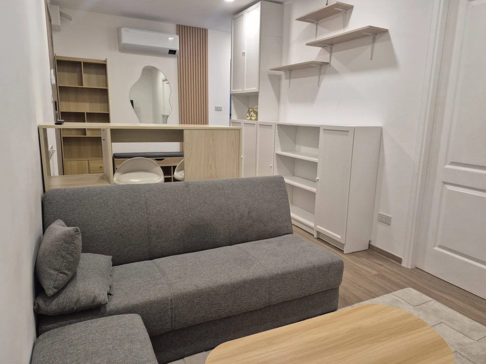 For rent: Cybiq Ratchada 32, corner unit, 44.5 sq m. Quiet and private, not crowded, perfect for relaxation.