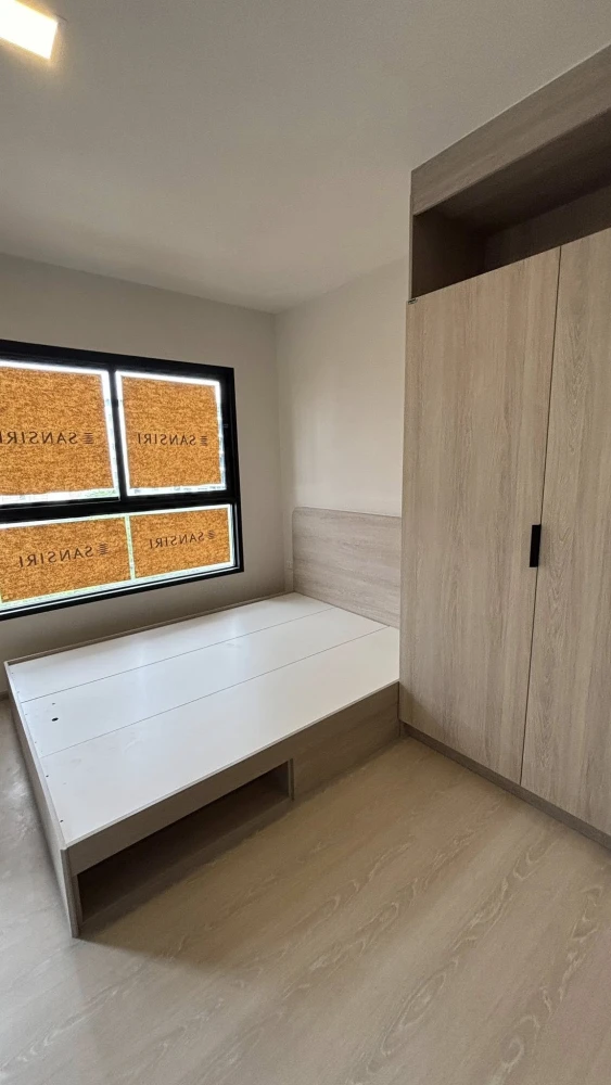 For rent: D Condo Shine Rangsit, ready to move in, fully equipped with amenities. Come and reserve now, don't miss out!