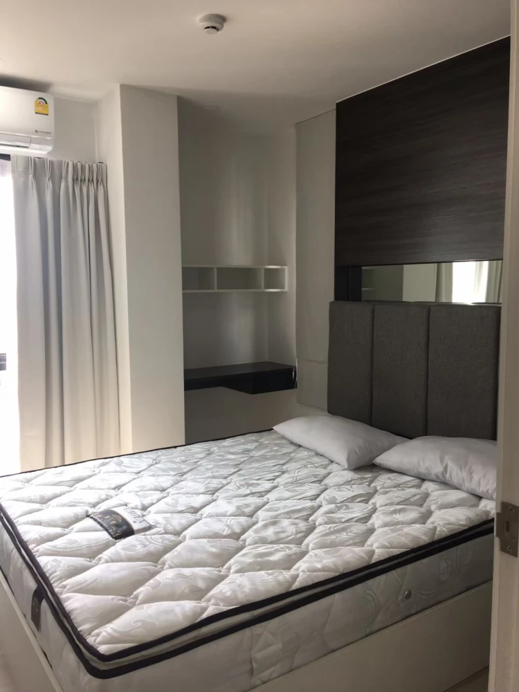 For rent: D Mark Condo Sutthisan, size 28 sq m, 7th floor, with built-in furniture. Don't delay!