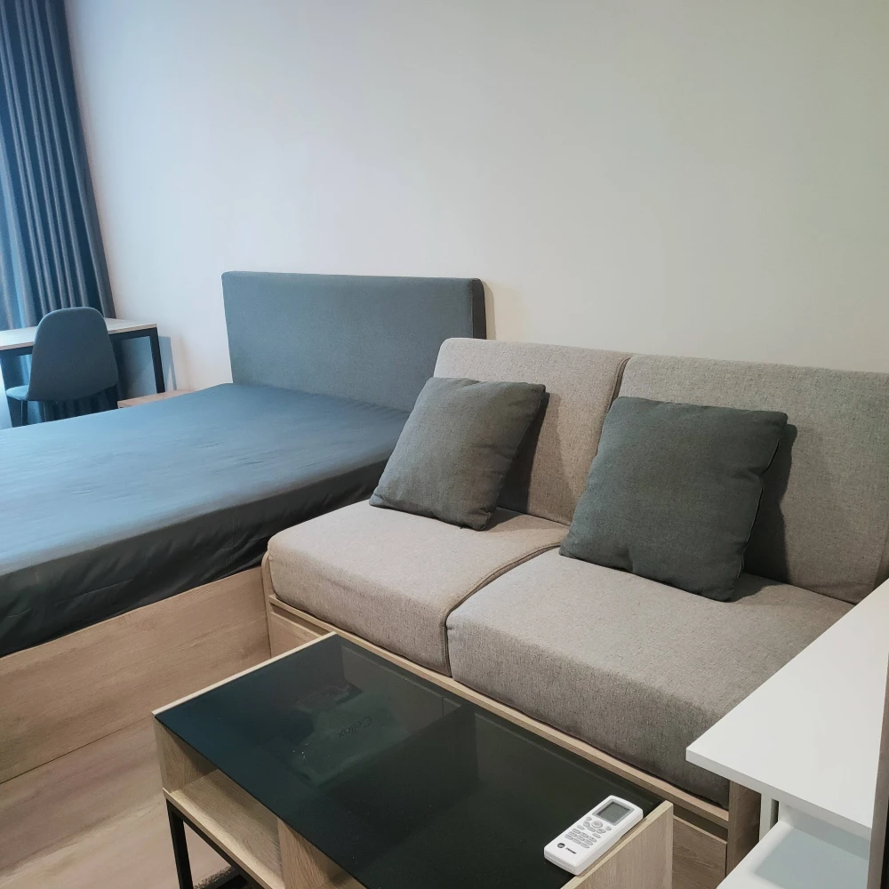 For rent: dcondo Hideaway Rangsit, 7th floor, fully furnished, ready to move in. Book now!