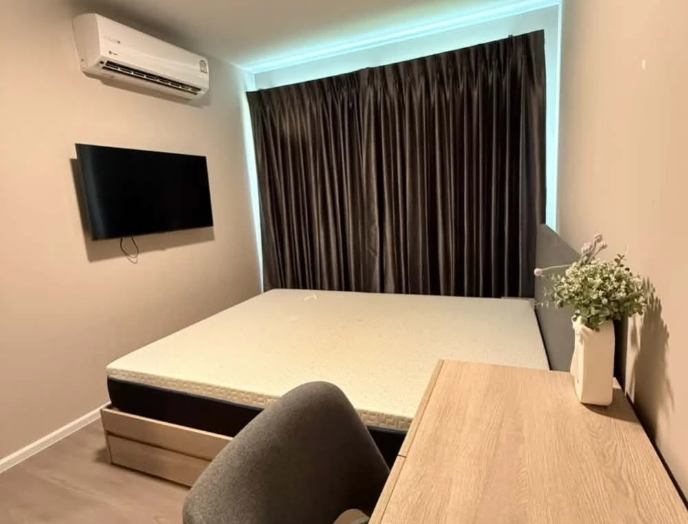 For rent: dcondo Hideaway Rangsit, a nice room on the 1st floor, great location, convenient transportation, fully furnished. Book now!