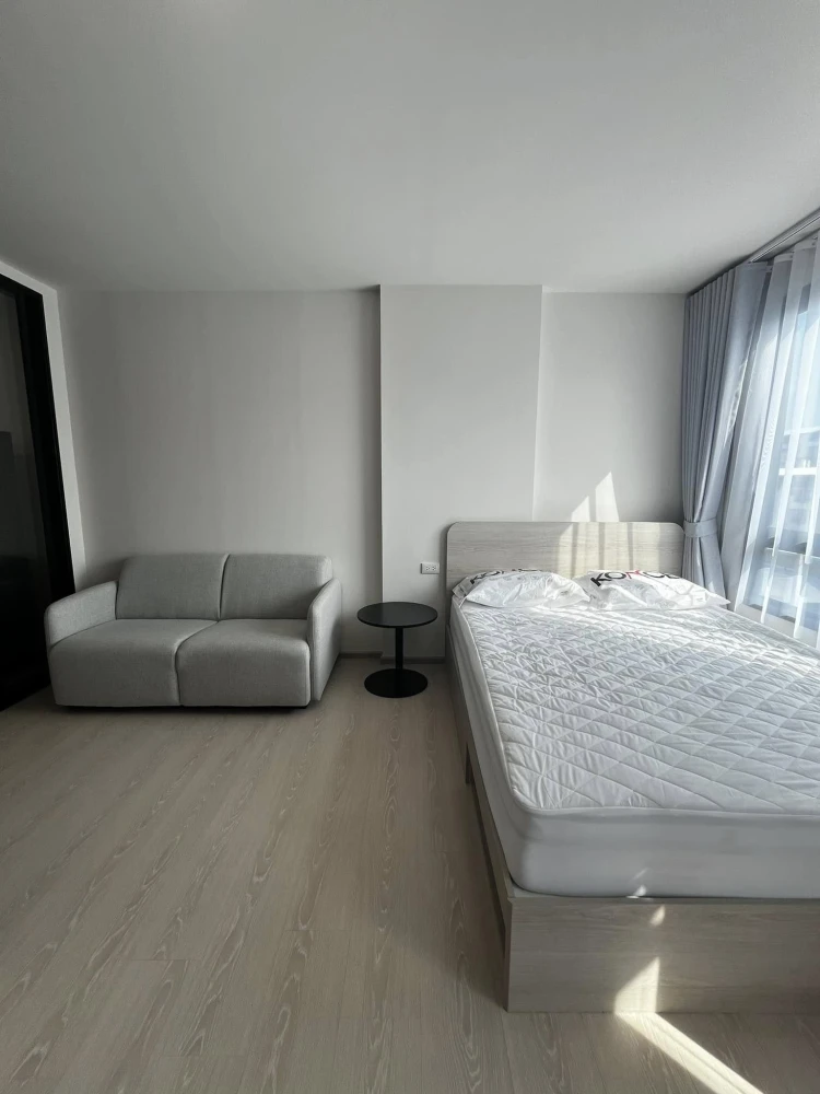 For rent: Dcondo Hype Rangsit, ready to move in, complete facilities, affordable price, book now.