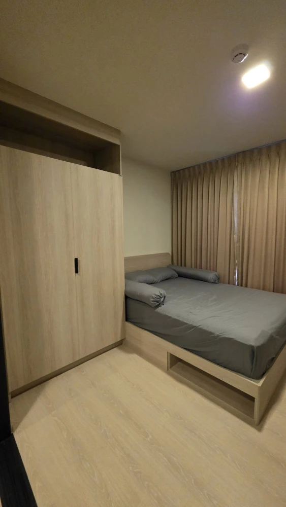 For rent dcondo shine rangsit 5th floor, fully furnished room, ready to move in, book now, don't miss out.