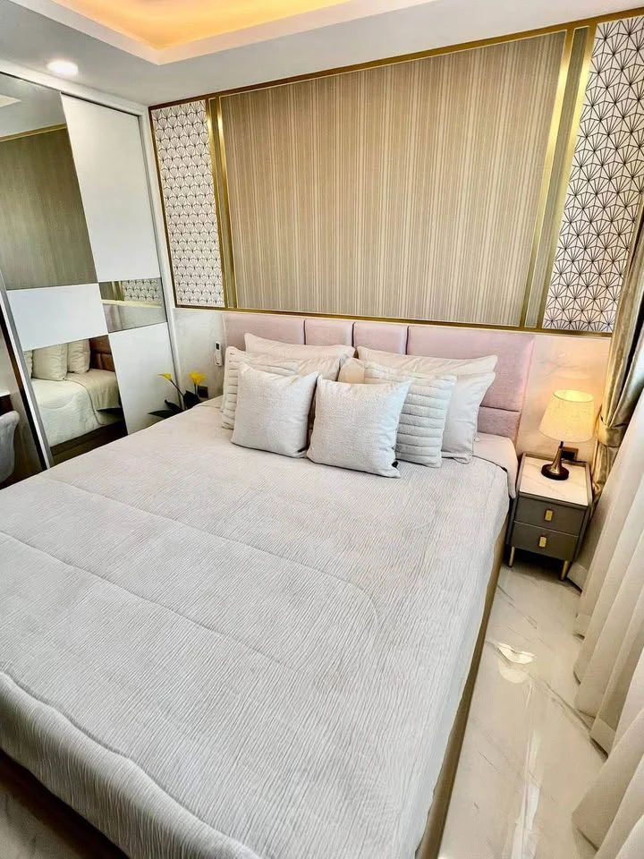 For rent Dusit grand park, a nice room, fully furnished, decorated in a simple and luxurious style. If you don't book, you'll miss out++