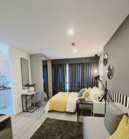 For rent: Elio Sathorn-Wutthakat, fully furnished and comfortable unit. Book now! Don't miss out!