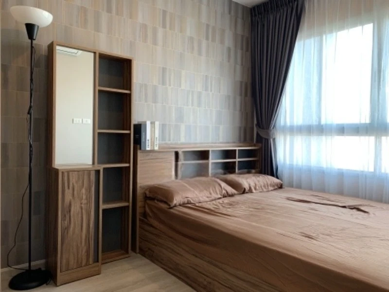 For rent Elio Sathorn-Wutthakat Building A, 29th floor, corner room, beautiful view, good wind, wallpaper in the whole room, hurry up!