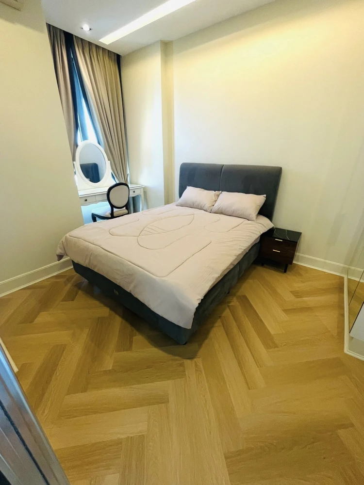 For Rent: Beautiful, high-floor apartment at Equinox Phahol-Vibha, fully furnished. Book now!