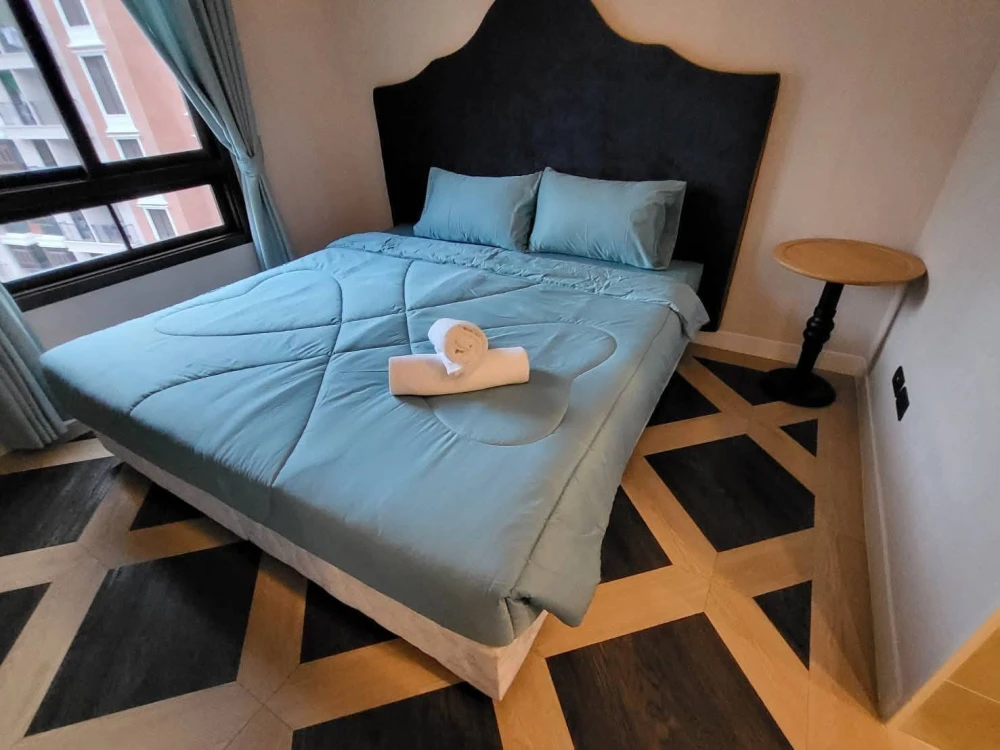 For rent: Espana Condo Resort Pattaya, 1 bedroom, 1 bathroom, fully furnished, swimming pool view, reserve now.