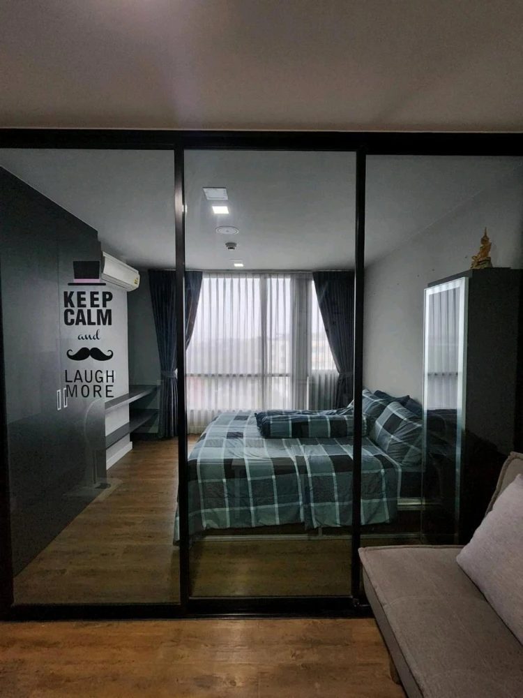 For rent: Esta Bliss, 6th floor, partitioned room, fully furnished. Interested? Hurry and reserve now. Don't wait.
