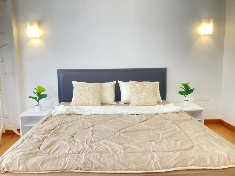 Family Park Ladprao 48 for rent: A peaceful, warm, and comfortable home in the heart of Bangkok, with a home-like atmosphere.