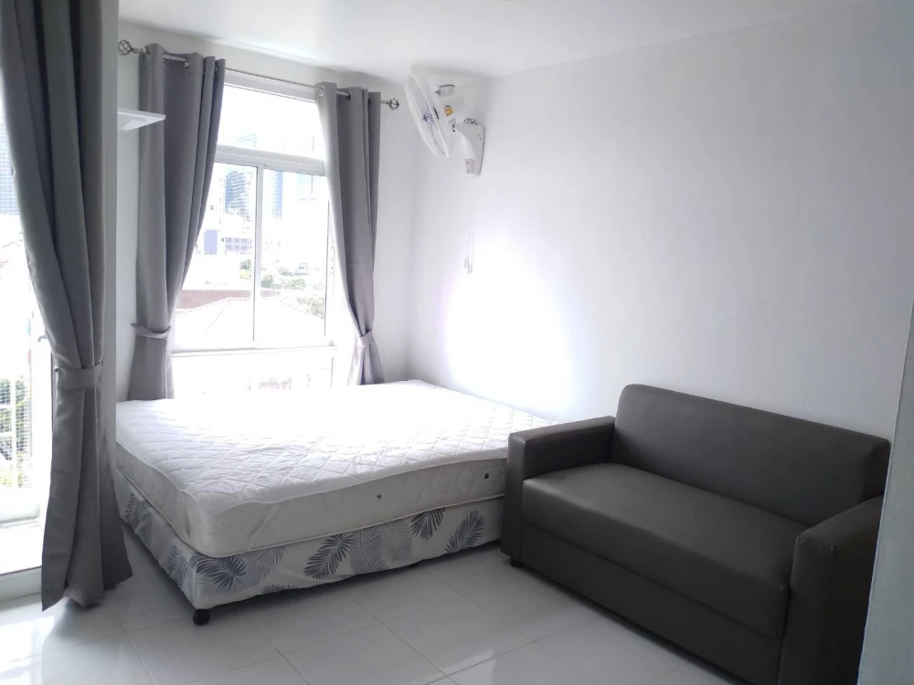 For rent G-1 Condo ladprao 1 room ready to move in, affordable price, hurry and reserve now before it's gone.