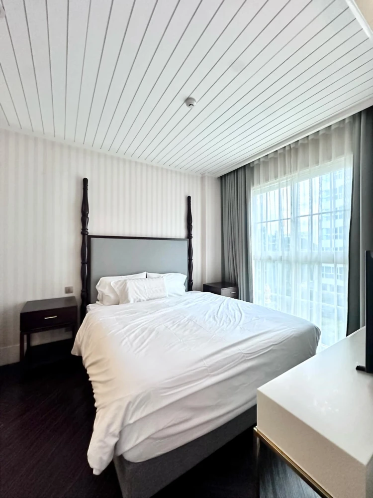 For rent: Grand Florida Beachfront Condo Resort Pattaya, 3rd floor, fully furnished, nice to live in, book now, urgently.