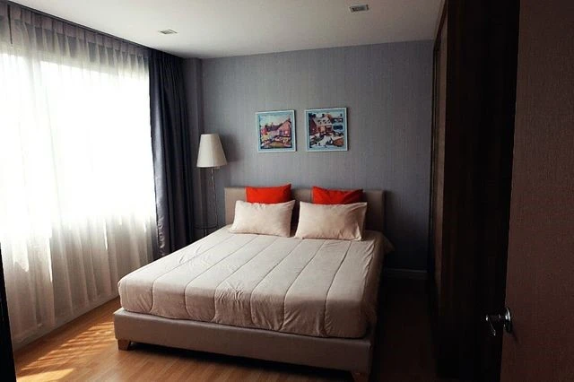 For rent: Green Lake Condo Sriracha, 1 bedroom, 1 bathroom, spacious living area, garden view. Book now!