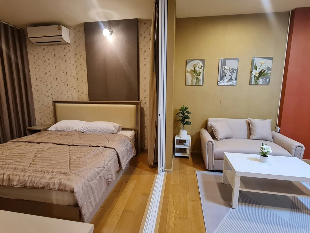 For rent: Hive Taksin, fully furnished room, very comfortable. Book now! Don't miss out!
