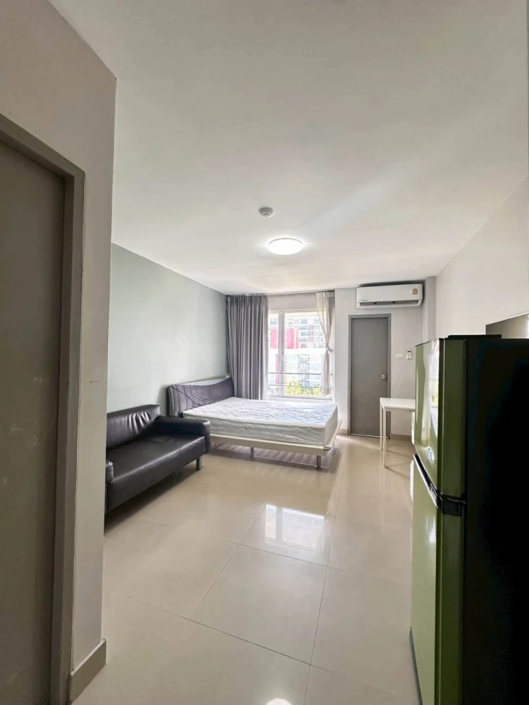 For rent: I-House Laguna Garden RCA condo, affordable price, RCA area, Rama 9, fully furnished and ready to move in.