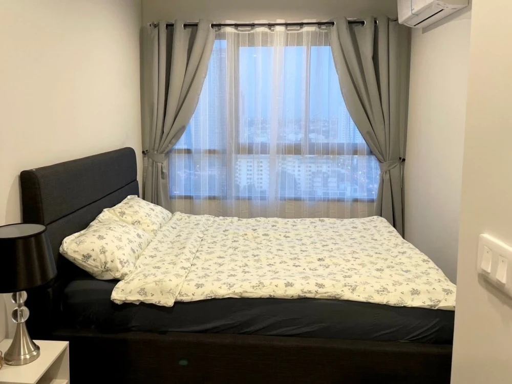 For rent: IDEO Ramkhamhaeng Lamsali, a lovely unit on the 19th floor with a great view. Fully furnished with appliances; just bring your belongings an