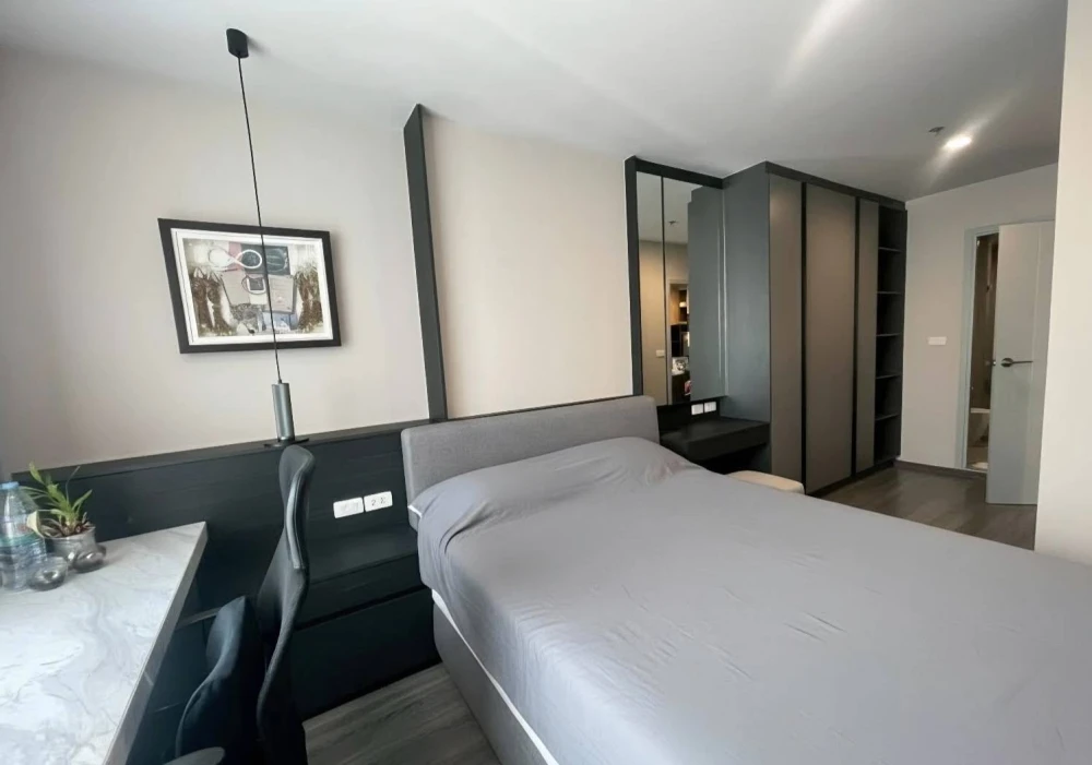 For rent: Ideo Chula Samyan, North-facing unit. Great location, convenient transportation, complete facilities. Book now!