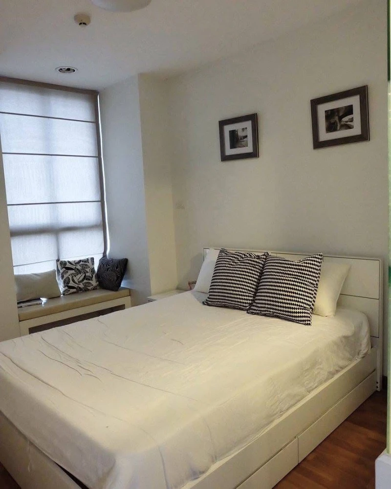 For rent, Ideo Ladprao 5 rooms, fully furnished, ready to move in, very good price, if you don't book, you'll regret it later, I'm telling you.