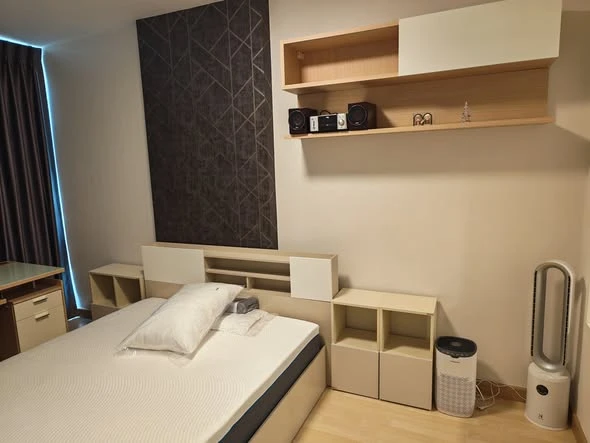 For rent: Ideo Mix Phaholyothin, high floor unit, fully furnished + complete appliances. Book now!