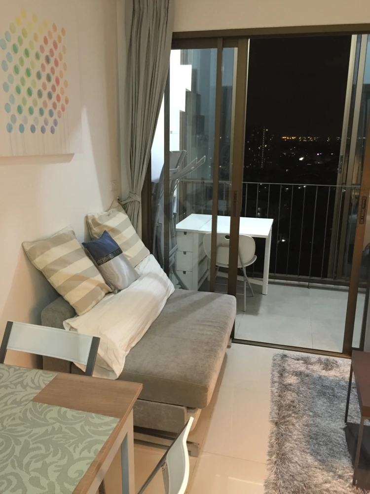 For rent: Ideo Mix Sukhumvit 103, 1 bedroom, 1 bathroom, fully furnished, just bring your bags and move in.
