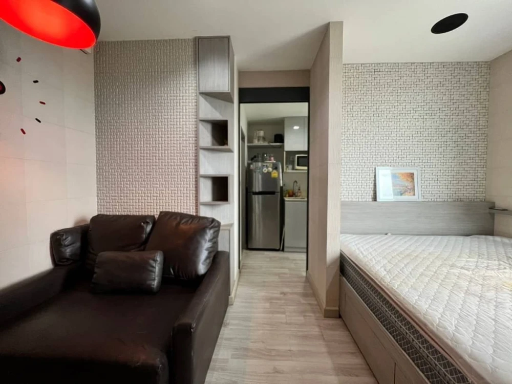 For rent: Ideo Mobi Sukhumvit, 8th floor, nice room, fully furnished, reserve now!