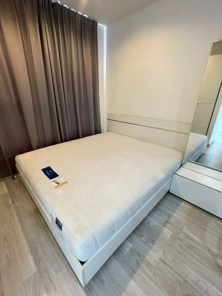 For rent: Ideo Mobi Sukhumvit, fully furnished, high floor, spacious. Book now!