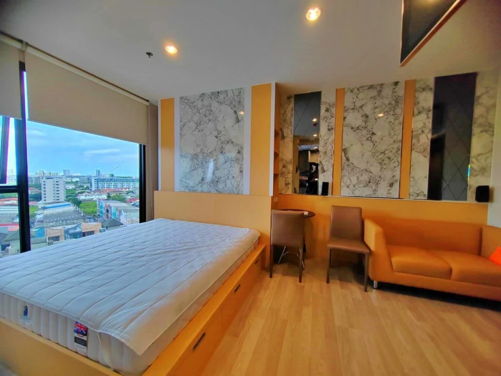 For rent: Ideo Mobi Sukhumvit East Point, 8th floor, fully furnished, ready to move in. Reserve now before it's too late.