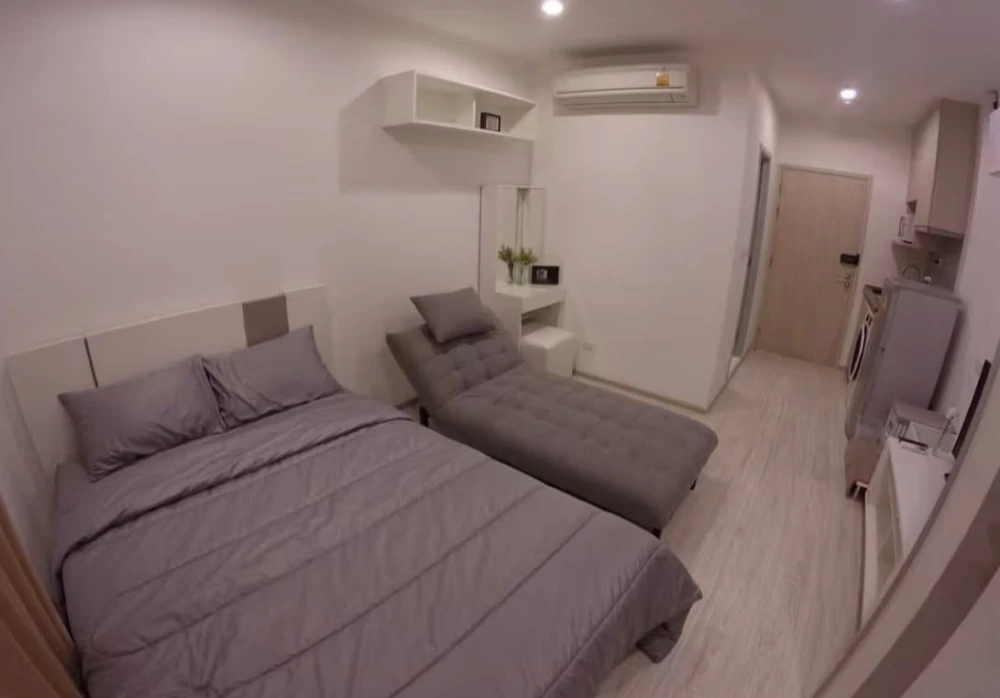For rent: Ideo Mobi Sukhumvit Eastgate, 1 bedroom, 1 bathroom. Great location, unobstructed view. Book now!