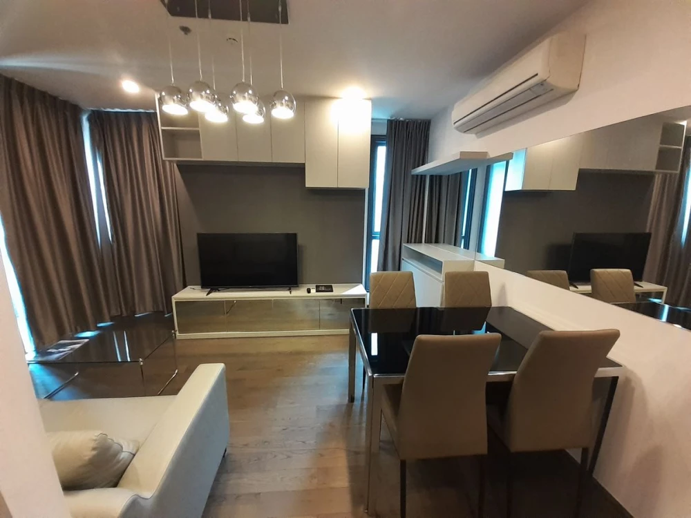 For rent: IDEO Q Siam–Ratchathewi, 2 bedrooms, corner unit, good location, fully furnished, reserve now!