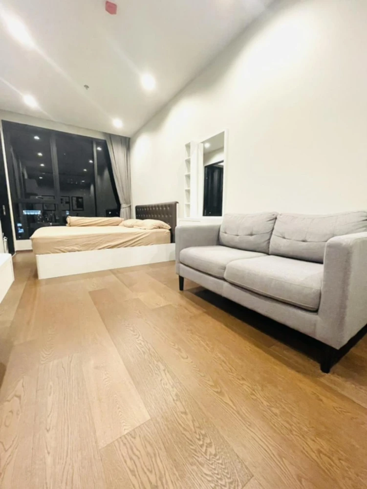 For rent: Ideo Q Victory, 34th floor, nice room, fully furnished, reserve now, hurry!