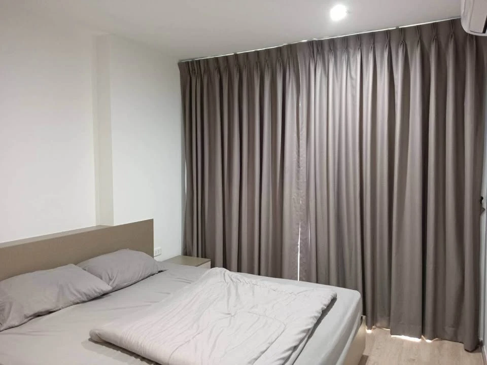 For rent: Ideo rama9 - asoke, spacious room, comfortable, fully furnished + electrical appliances, hurry and book now.
