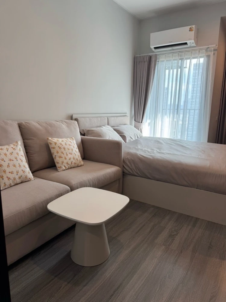 For rent: Ideo Ramkhamhaeng - Lam Sali Station, 17th floor, fully furnished, very livable. Book now!