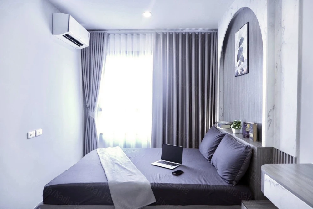For rent or sell: Ideo Ramkhamhaeng - Lam Sali Station, a cozy room, decorated in a cool theme, comes with complete furniture. Reserve now!