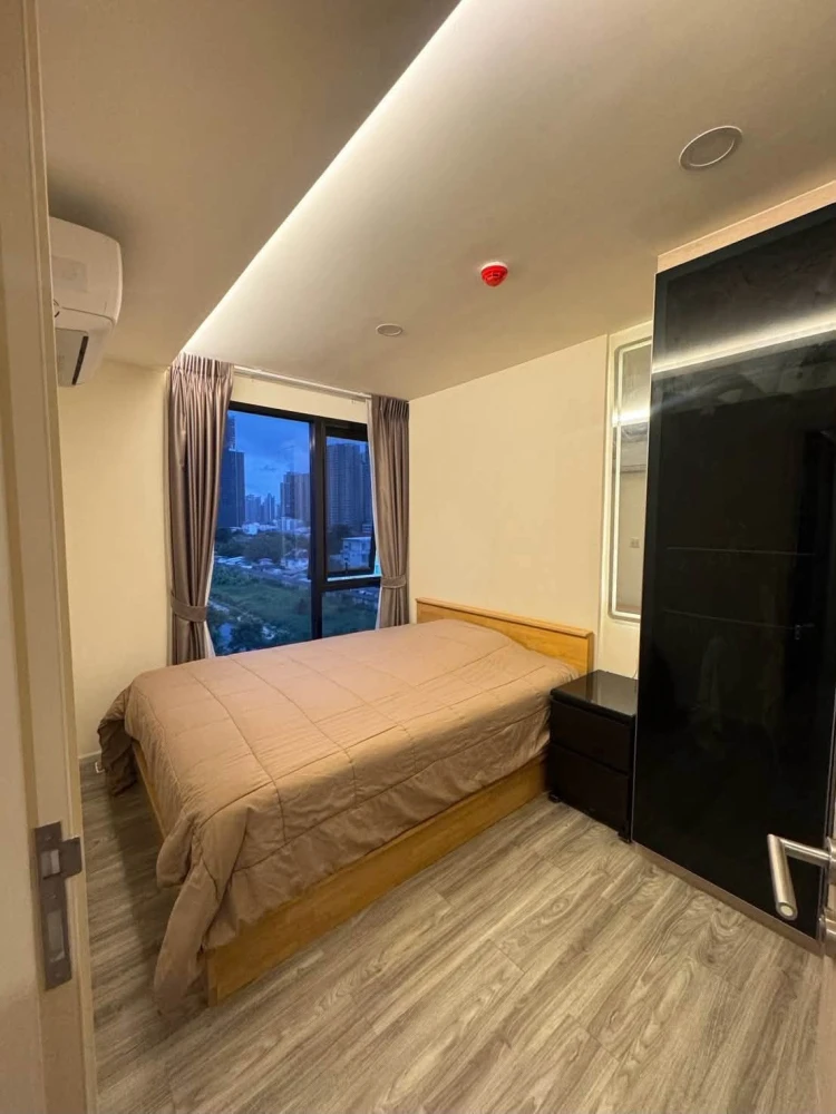 For rent: IKON Sukhumvit 77. Nice room, great location, fully furnished. Just bring your bags and move in!
